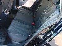 Second-hand VW Golf VII Cup 125 CP (91 kW) 2014 Negru Break