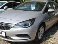 Gebraucht Opel Astra Edition 136 PS (100 kW) 2016 Grau Kombi