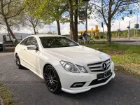 Gebraucht Mercedes E50 AMG AMG 387 PS (284 kW) 2009 Weiß Limousine