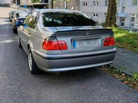 Gebraucht BMW 318 143 PS (105 kW) 2005 Silber Limousine