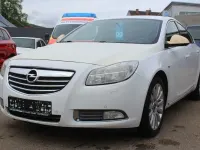 Occasion Opel Insignia Design Edition 131 ch (96 kW) 2011 Blanc Berline