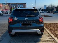Gebraucht Dacia Duster Prestige 104 PS (76 kW) 2022 Grau SUV