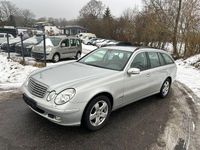 Gebraucht Mercedes E220 150 PS (110 kW) 2004 Silber Kombi