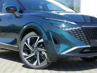Neu Nissan Qashqai Tekna+ 158 PS (116 kW) 2026 Grün SUV