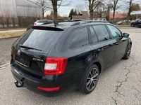Gebraucht Skoda Octavia Ambition 140 PS (102 kW) 2015 Schwarz Kleinwagen