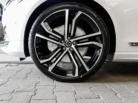 Gebraucht Volvo V90 Plus 197 PS (144 kW) 2024 Crystal white pearl Kombi
