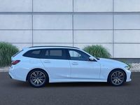 Gebraucht BMW 318 M Sport 150 PS (110 kW) 2022 Alpinweiß uni Kombi