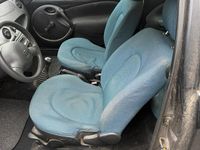 Second-hand Ford Ka 60 CP (44 kW) 2007 Negru Hatchback