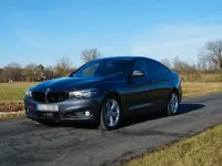 Gebraucht BMW 330 258 PS (189 kW) 2017 Grau Limousine