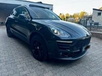 Second-hand Porsche Macan 258 CP (189 kW) 2016 Negru SUV