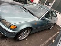 Gebraucht BMW 325 192 PS (141 kW) 2000 Grün Limousine