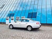 Gebraucht VW Passat 140 PS (102 kW) 2007 Silber Limousine