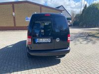 Gebraucht VW Caddy Highline 170 PS (125 kW) 2014 Schwarz Van / Kleinbus