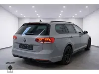 Gebraucht VW Passat 330 PS (242 kW) 2022 Grau Kombi