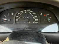 Gebraucht Opel Astra 60 PS (44 kW) 1994 Grün Kleinwagen