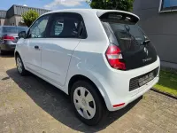 Gebraucht Renault Twingo Life 71 PS (52 kW) 2016 Weiß Kleinwagen