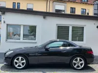 Gebraucht Mercedes SLC180 156 PS (114 kW) 2018 Schwarz Cabrio
