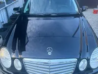 Gebraucht Mercedes E200 Avantgarde 163 PS (119 kW) 2010 Schwarz Limousine