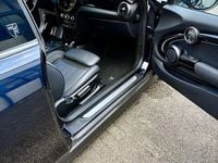 Gebraucht Mini Cooper SE 135 kW (184 PS) 2021 Schwarz Kleinwagen