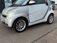 Gebraucht Smart ForTwo Coupé 71 PS (52 kW) 2011 Weiß Coupé
