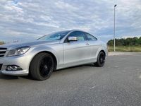 Gebraucht Mercedes C180 156 PS (114 kW) 2012 Silber Coupé
