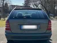 Gebraucht Mercedes C180 Elegance 143 PS (105 kW) 2005 Grau Kombi