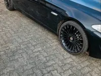 Gebraucht BMW 530 245 PS (180 kW) 2011 Schwarz Limousine