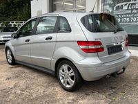 Gebraucht Mercedes B170 116 PS (85 kW) 2005 Silber Van / Kleinbus
