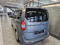 Gebraucht Ford Tourneo Courier Titanium 101 PS (74 kW) 2019 Blau Van / Kleinbus