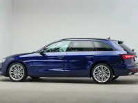 Gebraucht Audi A4 Business 265 PS (194 kW) 2023 Navarrablau metallic Kombi
