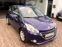 gebraucht Peugeot 208 1.2 Active ~MultiLenkrad~Bluetooth~Navi~SHZ~