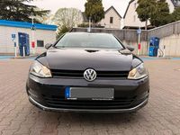 Gebraucht VW Golf VII LOUNGE 110 PS (80 kW) 2015 Schwarz Limousine