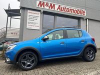 Gebraucht Dacia Sandero Celebration 90 PS (66 kW) 2018 Blau SUV