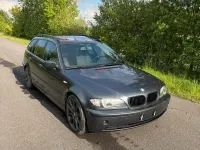 Gebraucht BMW 330 184 PS (135 kW) 2002 Grau Kombi