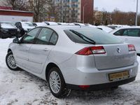 Gebraucht Renault Laguna III Expression 140 PS (102 kW) 2011 Silber Limousine
