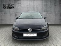 Gebraucht VW Polo Comfortline 75 PS (55 kW) 2016 Deep black perleffekt (metallic) Limousine