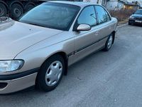 Gebraucht Opel Omega 136 PS (100 kW) 1997 Beige Limousine