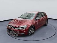 Gebraucht VW Golf VII 116 PS (85 kW) 2019 Rot Limousine