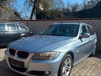 Gebraucht BMW 318 143 PS (105 kW) 2010 Blau Kombi
