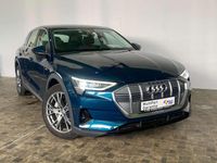 Gebraucht Audi e-tron 300 kW (408 PS) 2022 Galaxisblau metallic SUV