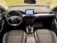 Gebraucht Ford Focus Cool & Connect 101 PS (74 kW) 2021 Blau Limousine