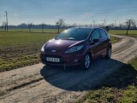 Gebraucht Ford Fiesta Trend 97 PS (71 kW) 2009 Rot Kleinwagen