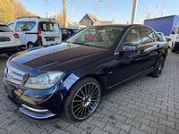 Gebraucht Mercedes C220 170 PS (125 kW) 2012 Blau Limousine