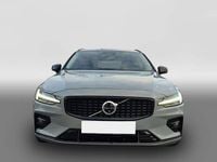 Gebraucht Volvo V60 Plus 197 PS (144 kW) 2025 Grau Kombi