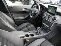 Gebraucht Mercedes GLA200 Urban 156 PS (114 kW) 2018 Szary SUV