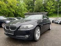 Gebraucht BMW 520 184 PS (135 kW) 2011 Schwarz Kombi