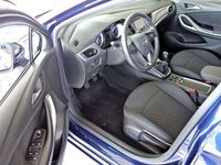 gebraucht Opel Astra 1.2 145PS Navigation,DAB+,LMF,Armlehne,Allwetter