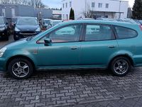 Second-hand Honda Stream 156 CP (114 kW) 2001 Verde Monovolum