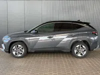 Neu Hyundai Tucson Comfort 160 PS (117 kW) 2025 Ecotronic gray / dach schwarz SUV