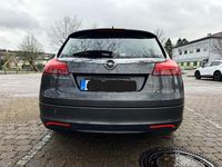Gebraucht Opel Insignia 131 PS (96 kW) 2011 Grau Kombi